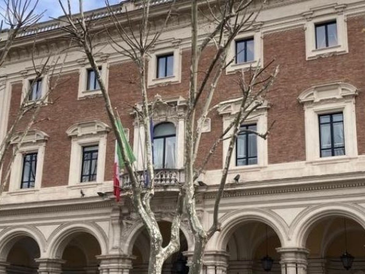 Olimpiadi Invernali, Mit: più treni, più bus, più Italia in movimento