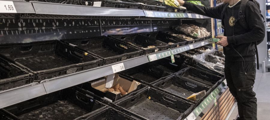 Autotrasporto, liberate le strade della Campania ma scaffali e mercati aspettano ancora i tir