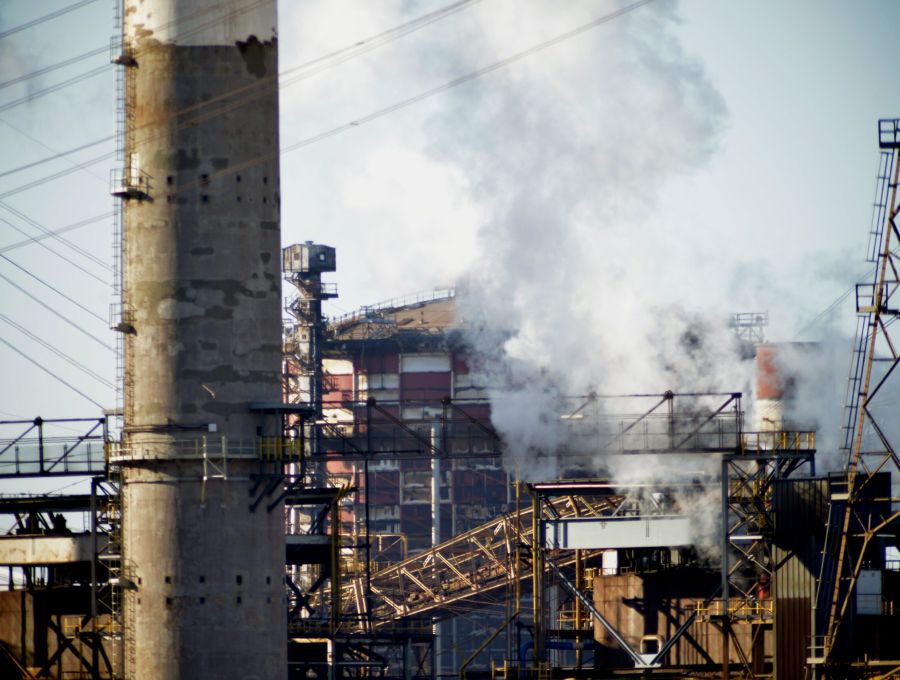 Ex Ilva, è legge il decreto sulle garanzie per rifiuti e discariche