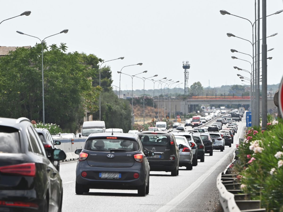 Viabilità, Liguria. Dopo 7 anni stop ai cantieri sulla A26, estate a tre corsie