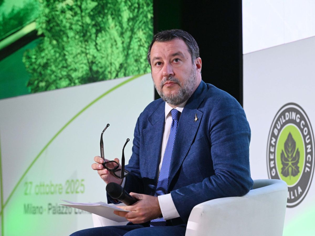 Salvini: “Il Ponte sullo Stretto lo voglio fare, non sono interessato agli scontri”