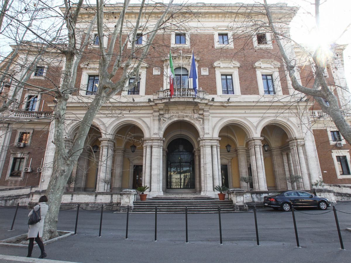 MIT, entro luglio 15 milioni per l’educazione stradale nelle scuole
