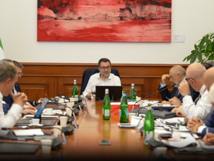 Tra cantieri e Piano estate, i dettagli del vertice al MIT