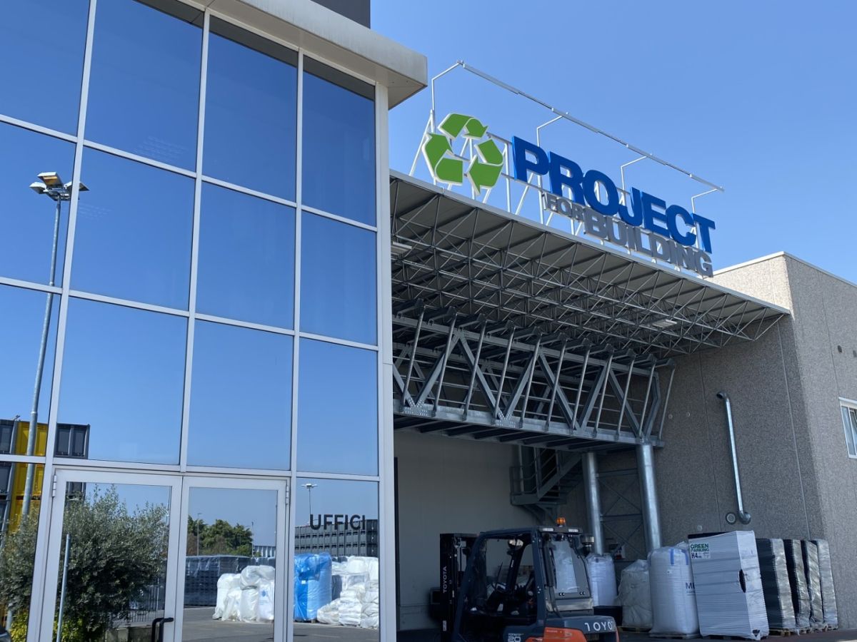 Primo investimento per Equinox IV: acquisito il 65% di Project for Building