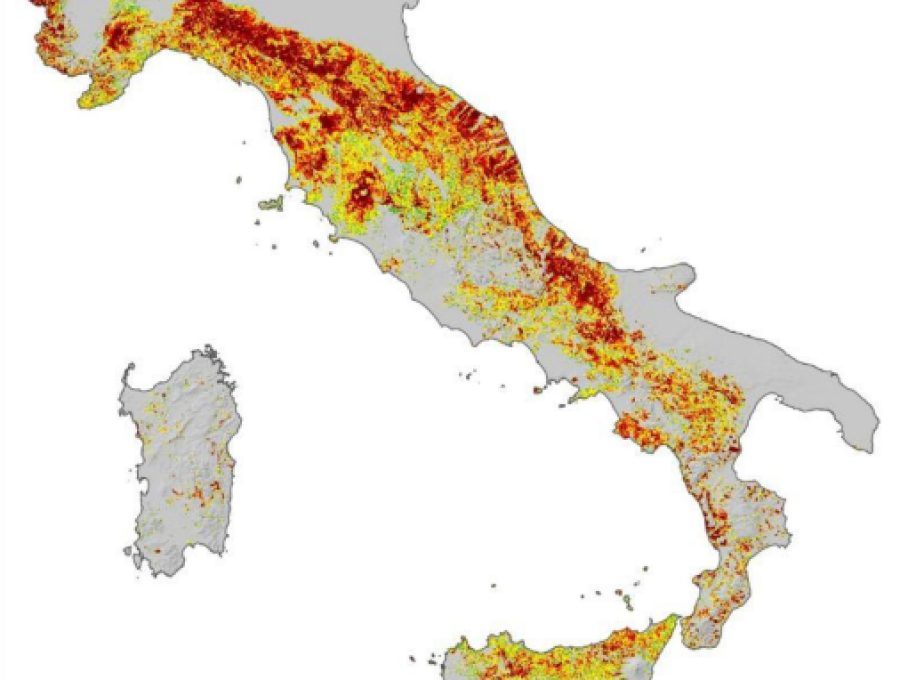 Il piano anti dissesto attende da 28 mesi. E nel frattempo l’Italia spende miliardi a riparare i danni