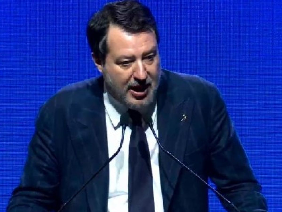 Salvini: “Anas va separata da Fs”, autonomia e gestione strade fuori dal perimetro ferroviario