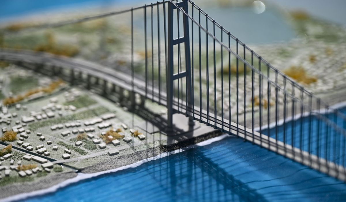 Ponte sullo stretto di Messina, Gran Sasso, spiagge e Olimpiadi: il decreto che tenta di ridisegnare le infrastrutture italiane