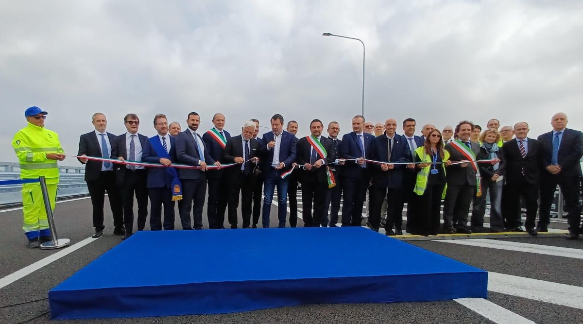 Novara, aperti i 5 chilometri del prolungamento ovest della tangenziale