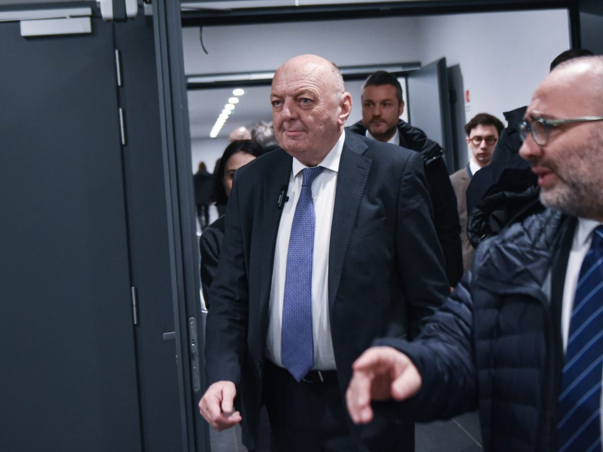 Pichetto: “Dl Bollette complesso, tagli fino al 50% per vulnerabili”