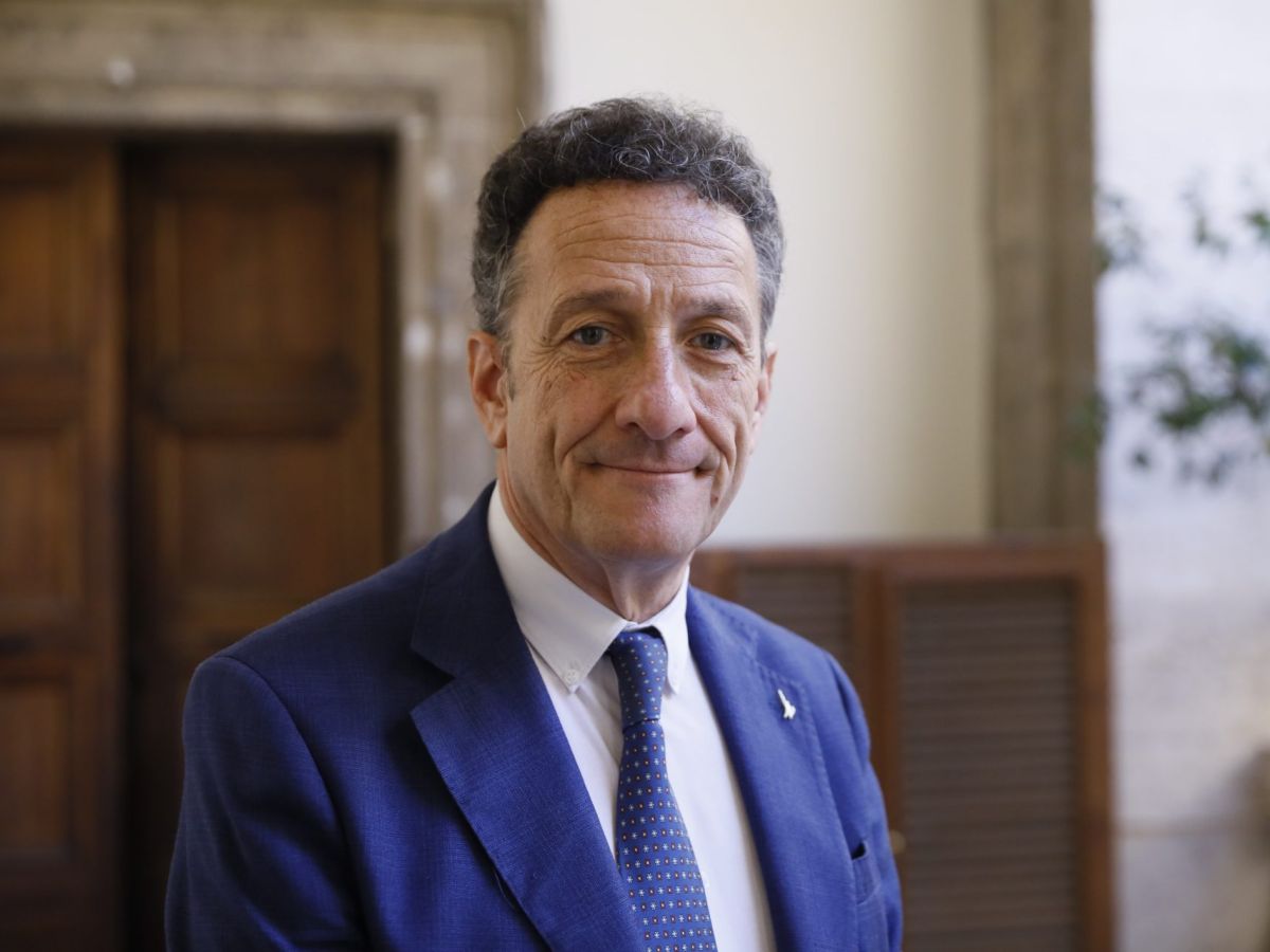 Trasporto aereo, Gusmeroli: “Decarbonizzazione sfida complessa, va governata con realismo”