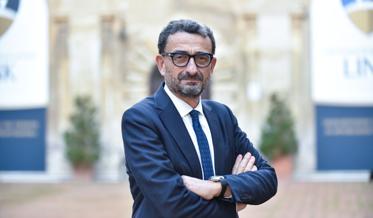 Hormuz, Qatar e bollette: Tabarelli spiega perché l’Italia rischia più degli altri